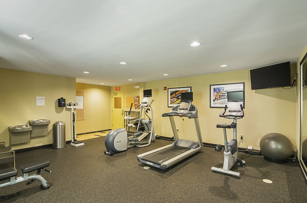candlewood suites pensacola university area by ihg