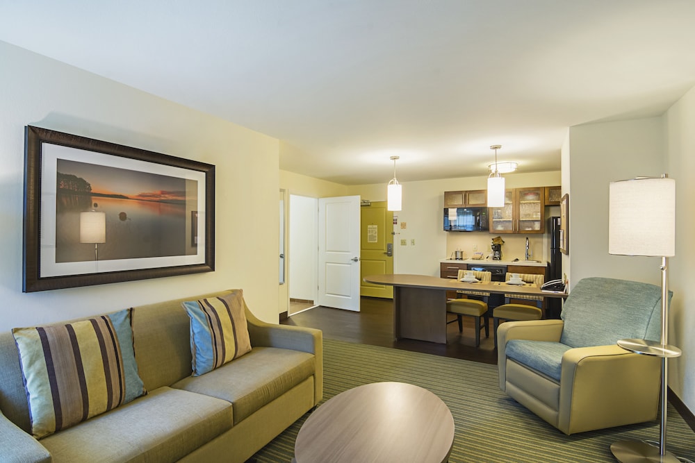 candlewood suites pensacola university area by ihg