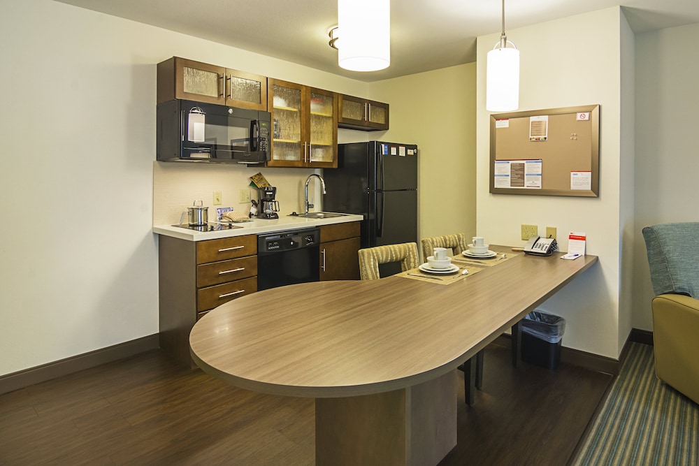 candlewood suites pensacola university area by ihg