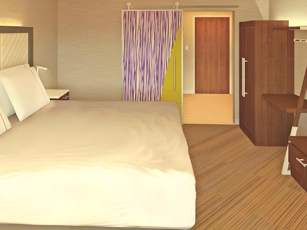 holiday inn express and suites roswell by ihg