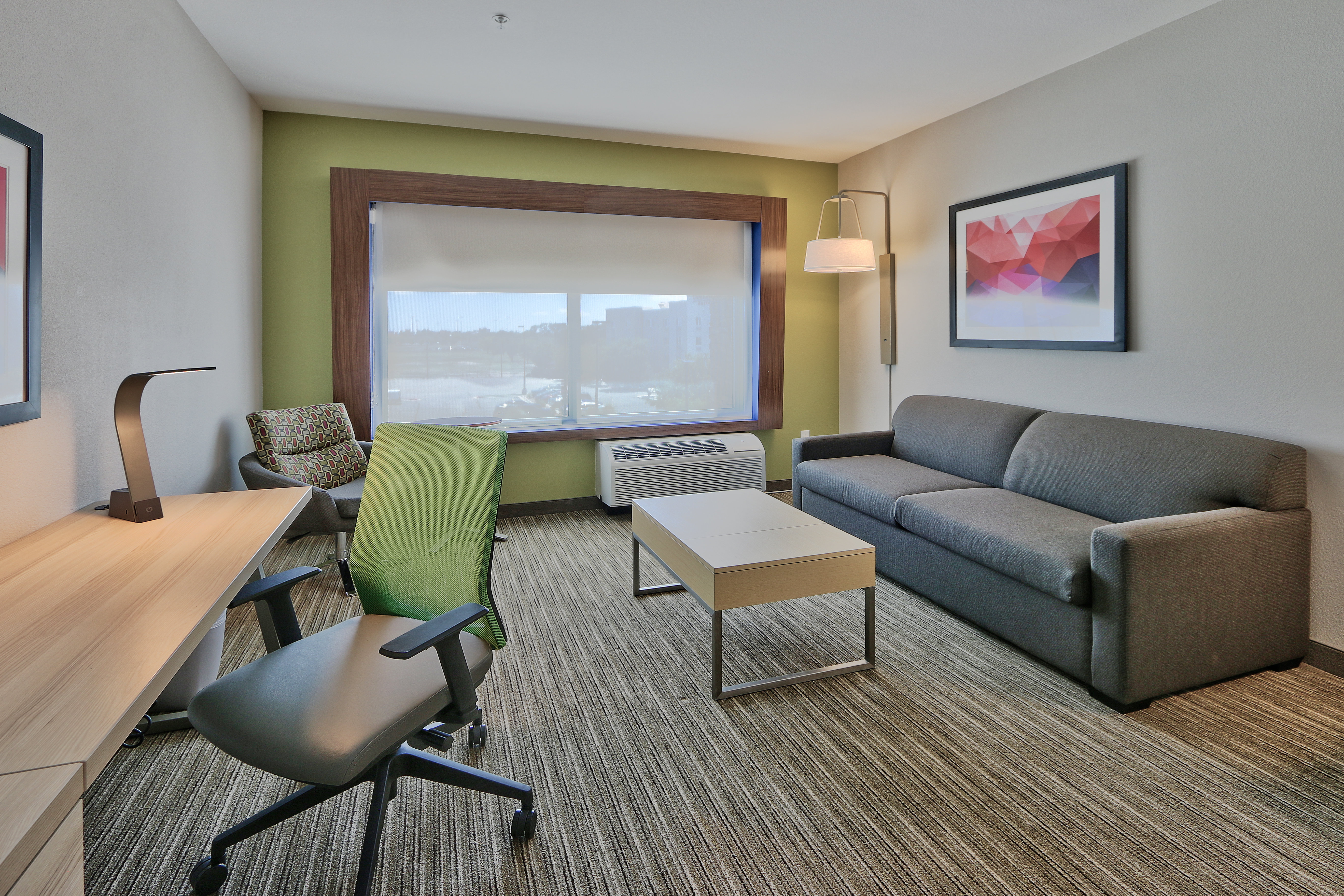 holiday inn express and suites roswell by ihg