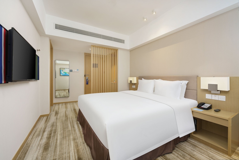 holiday inn express shenyang tawan by ihg