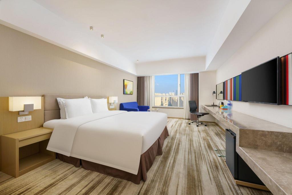 holiday inn express shenyang tawan by ihg