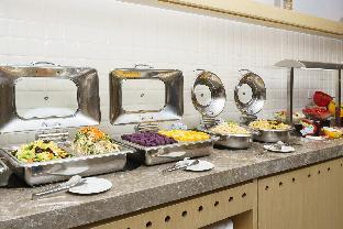 holiday inn express shenyang tawan by ihg