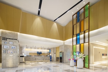 holiday inn express shenyang tawan by ihg