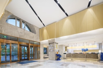 holiday inn express shenyang tawan by ihg