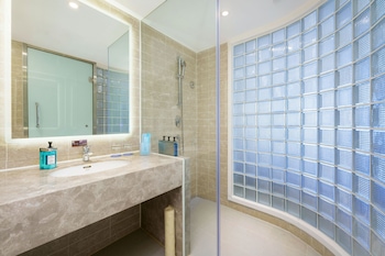 holiday inn express shenyang tawan by ihg