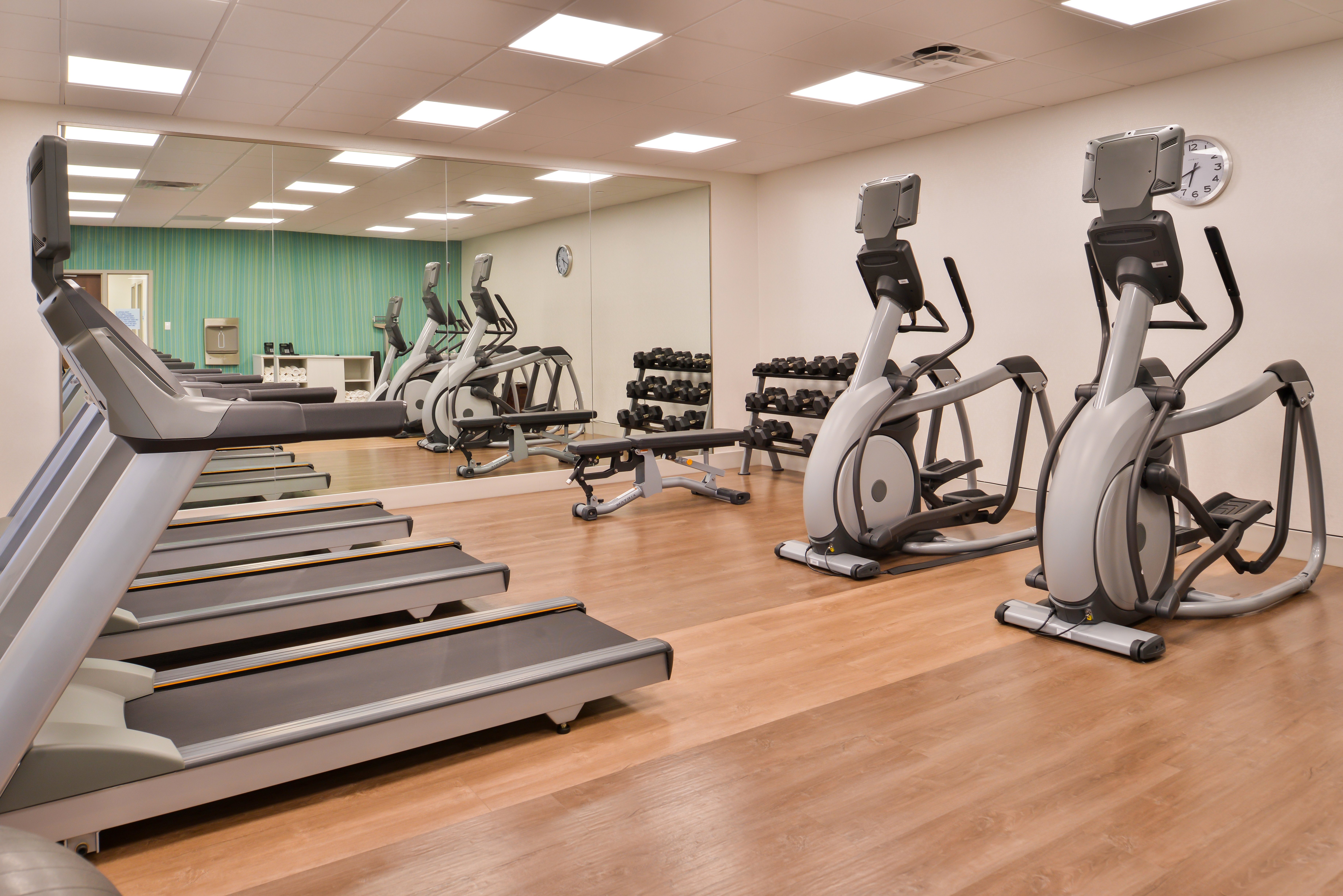 holiday inn express and suites van horn by ihg