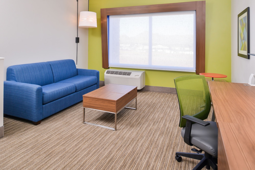 holiday inn express and suites van horn by ihg