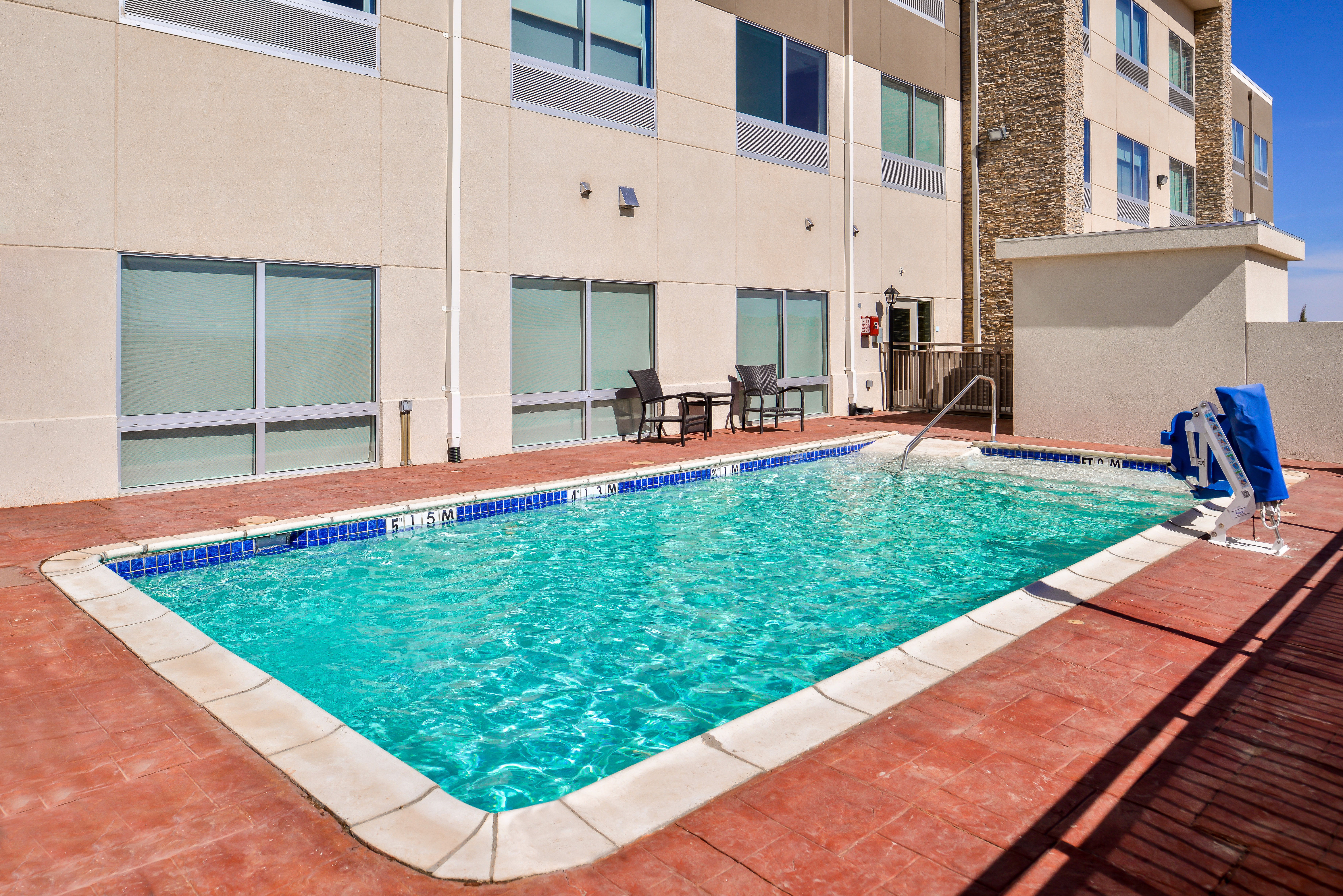 holiday inn express and suites van horn by ihg
