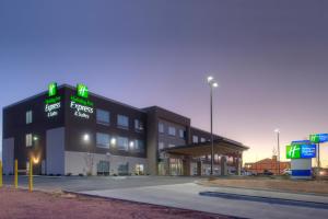 holiday inn express and suites van horn by ihg