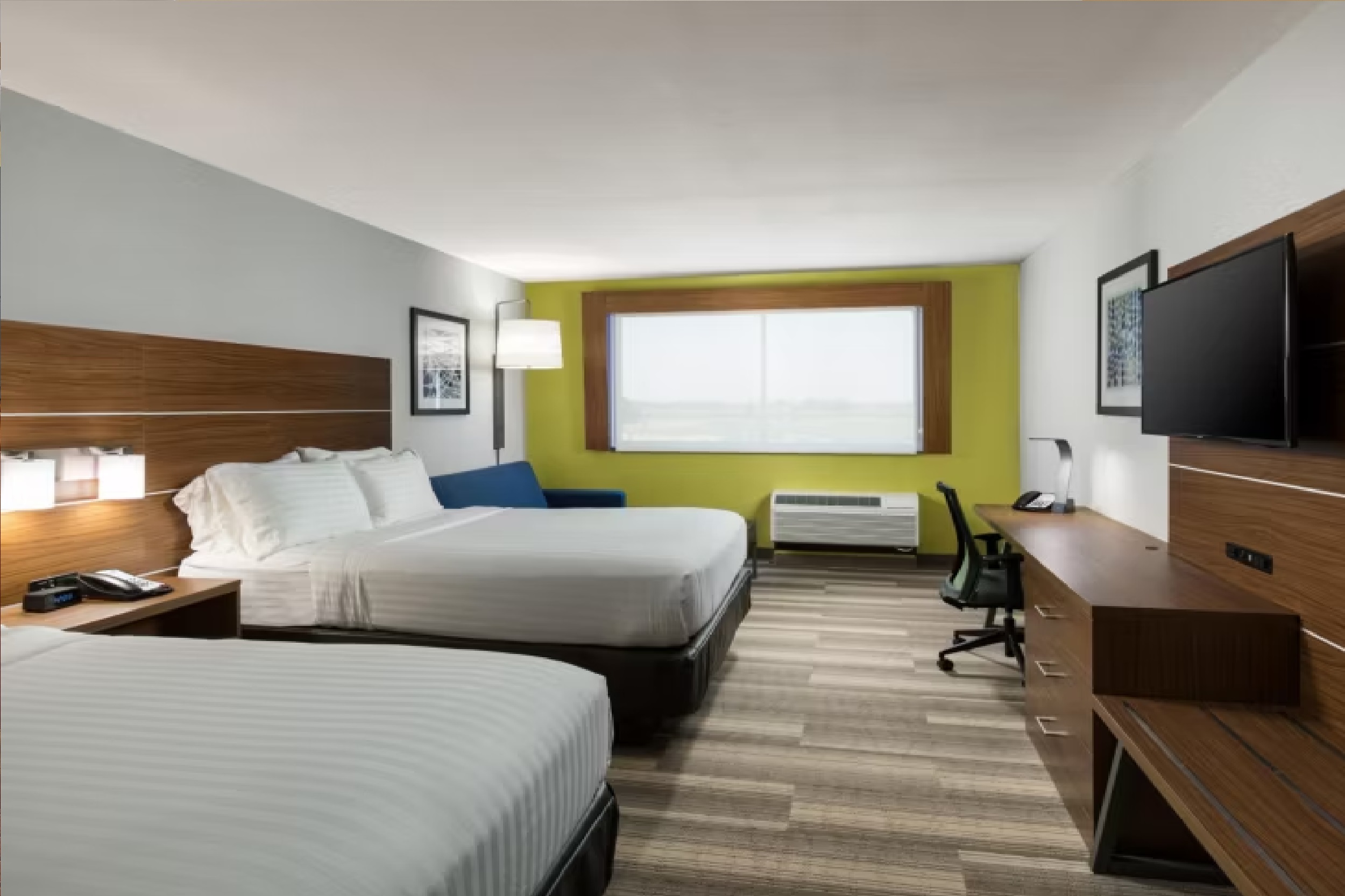 holiday inn express visalia sequoia gateway area by ihg