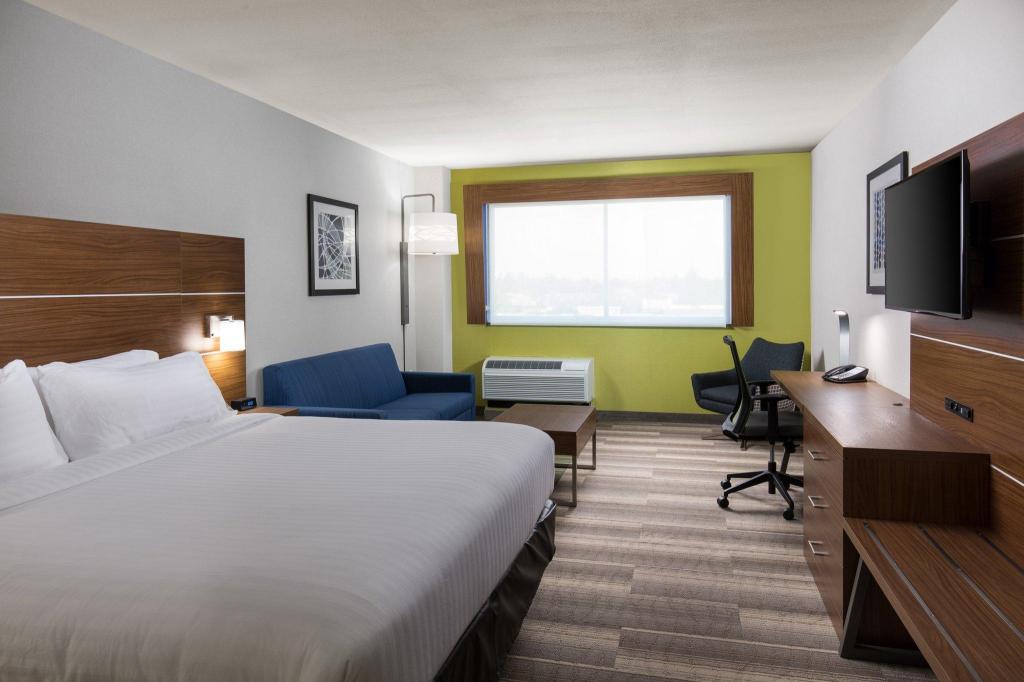 holiday inn express visalia sequoia gateway area by ihg