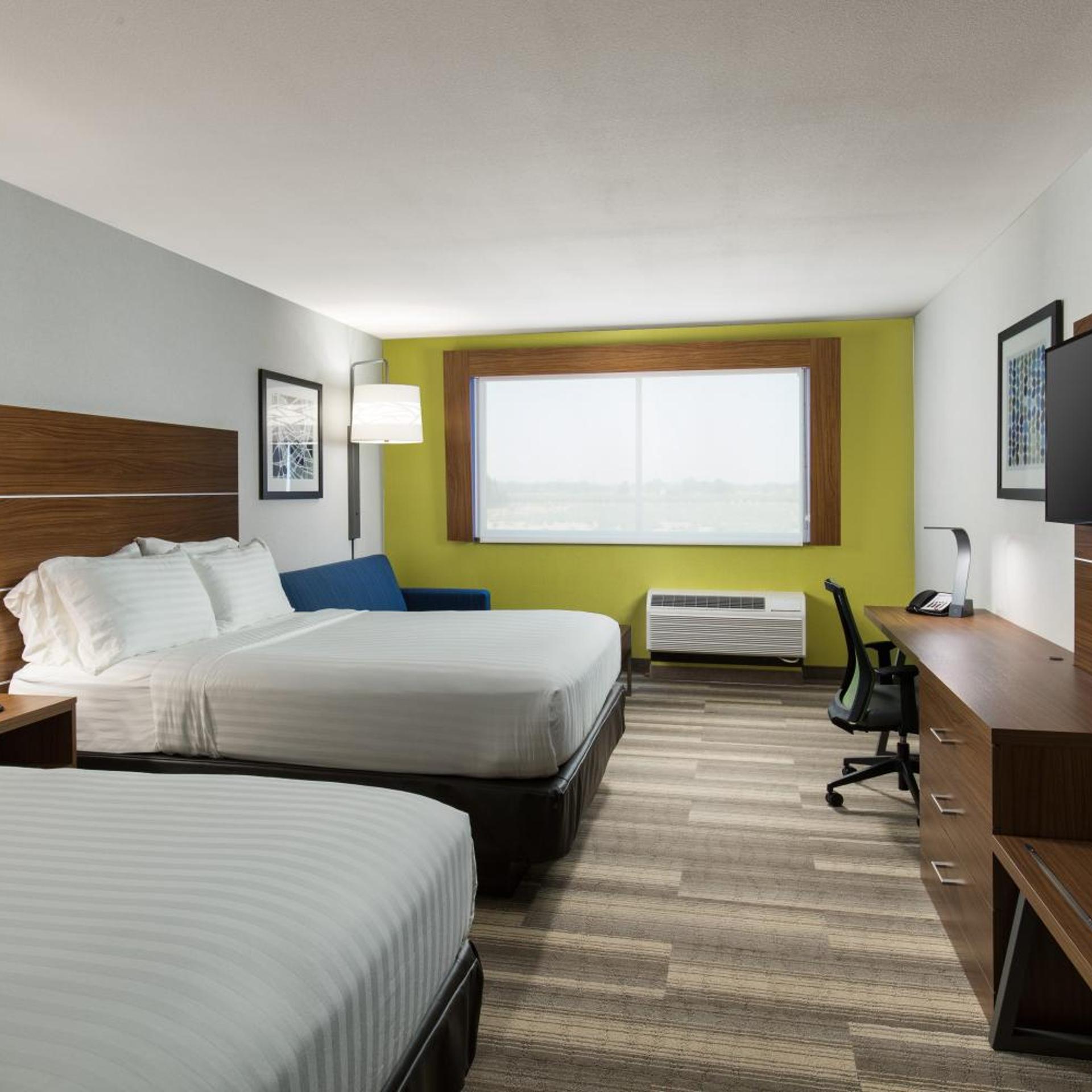 holiday inn express visalia sequoia gateway area by ihg