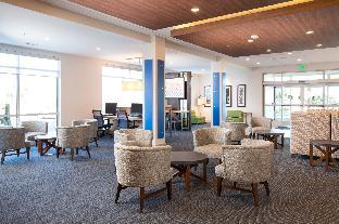 holiday inn express visalia sequoia gateway area by ihg