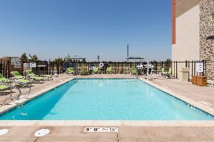 holiday inn express visalia sequoia gateway area by ihg