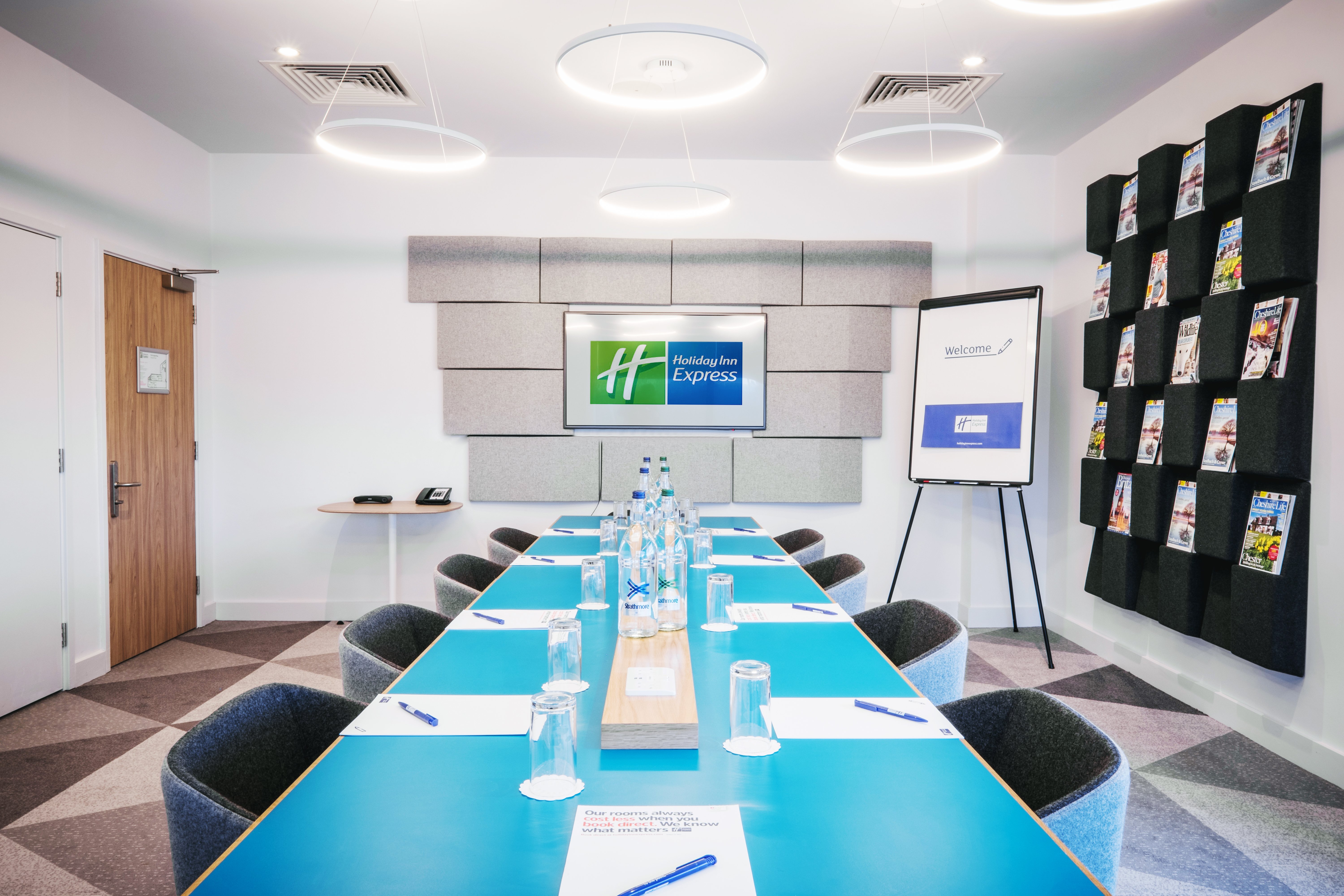 holiday inn express stockport by ihg