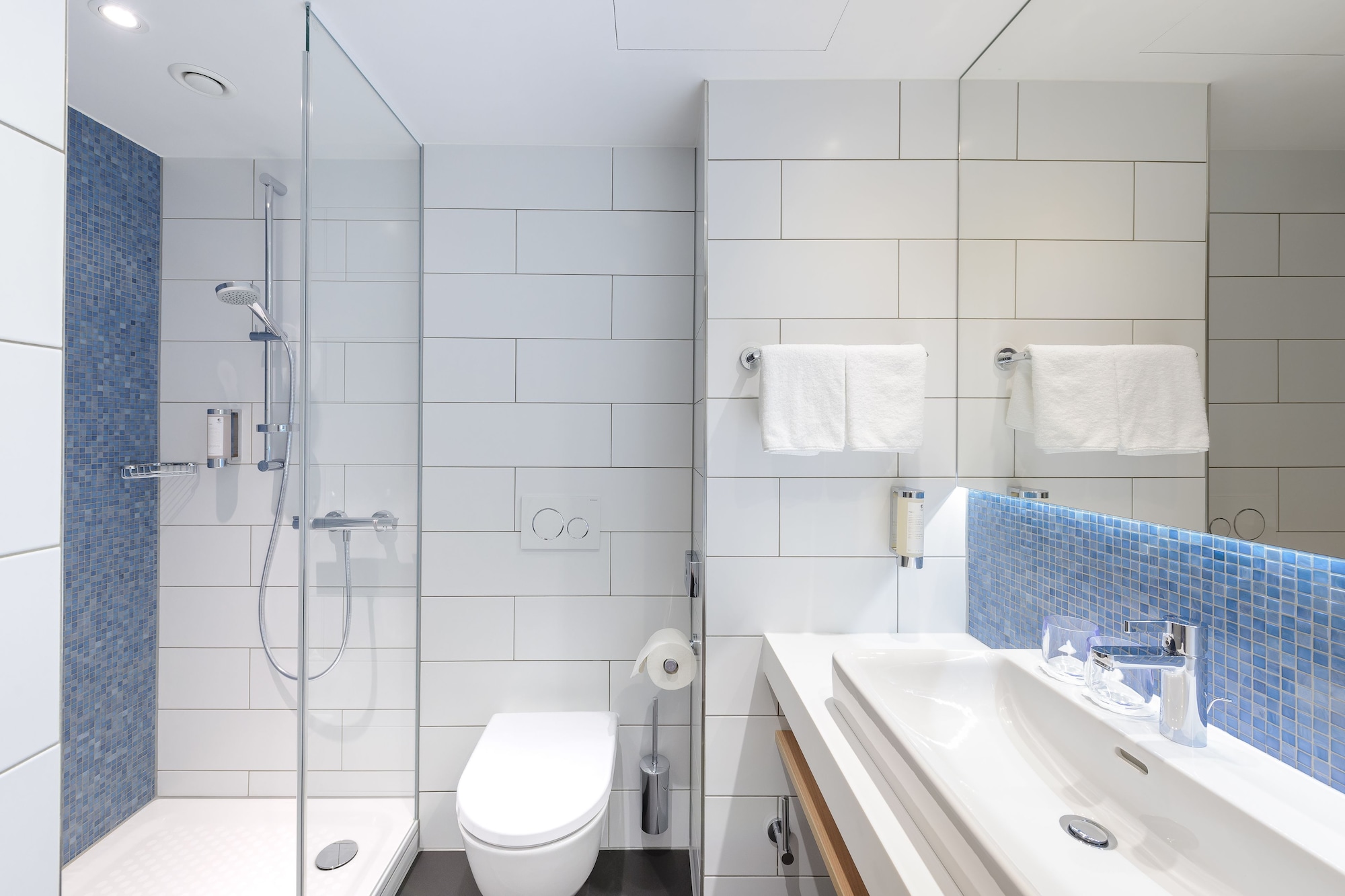 holiday inn express berlin alexanderplatz by ihg