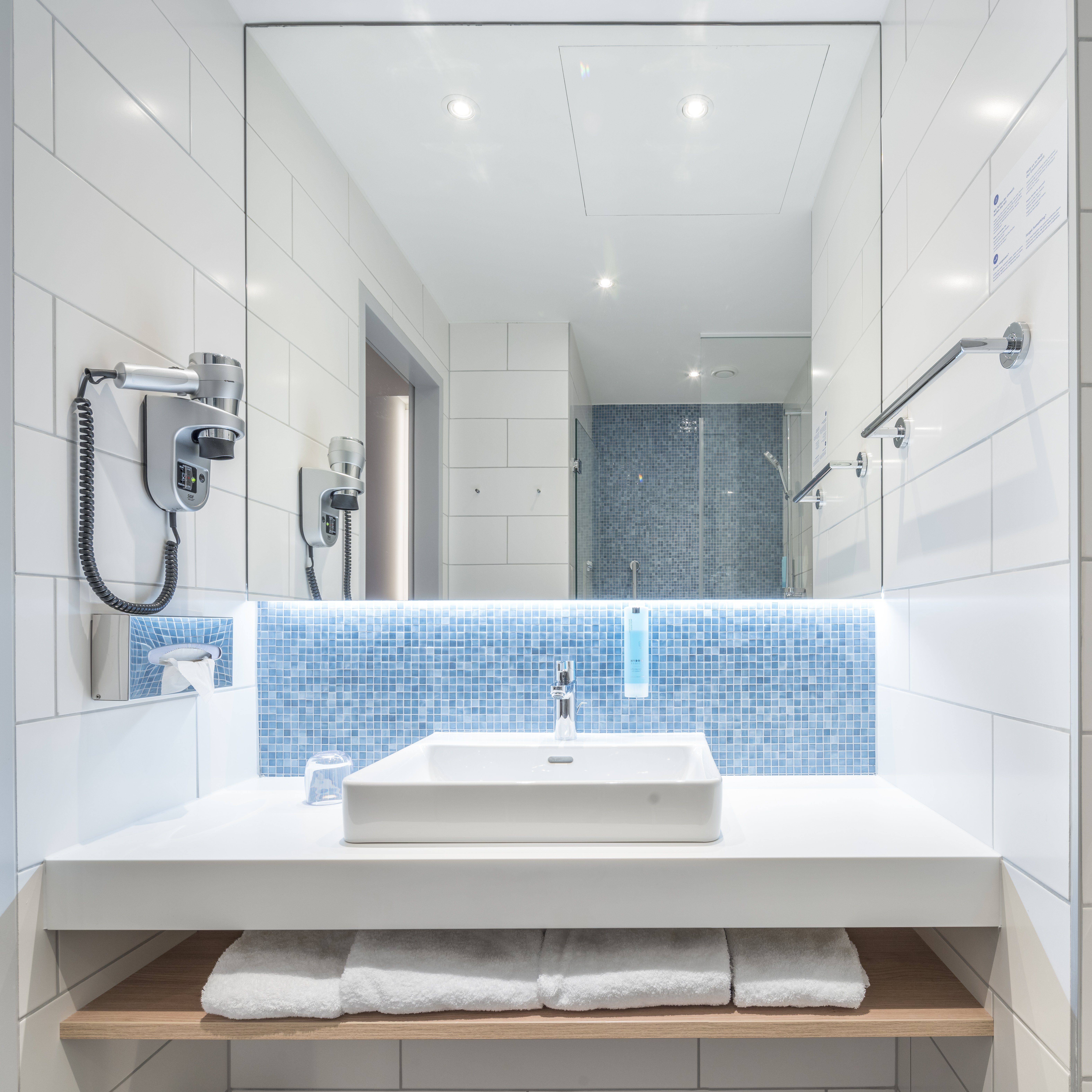 holiday inn express berlin alexanderplatz by ihg