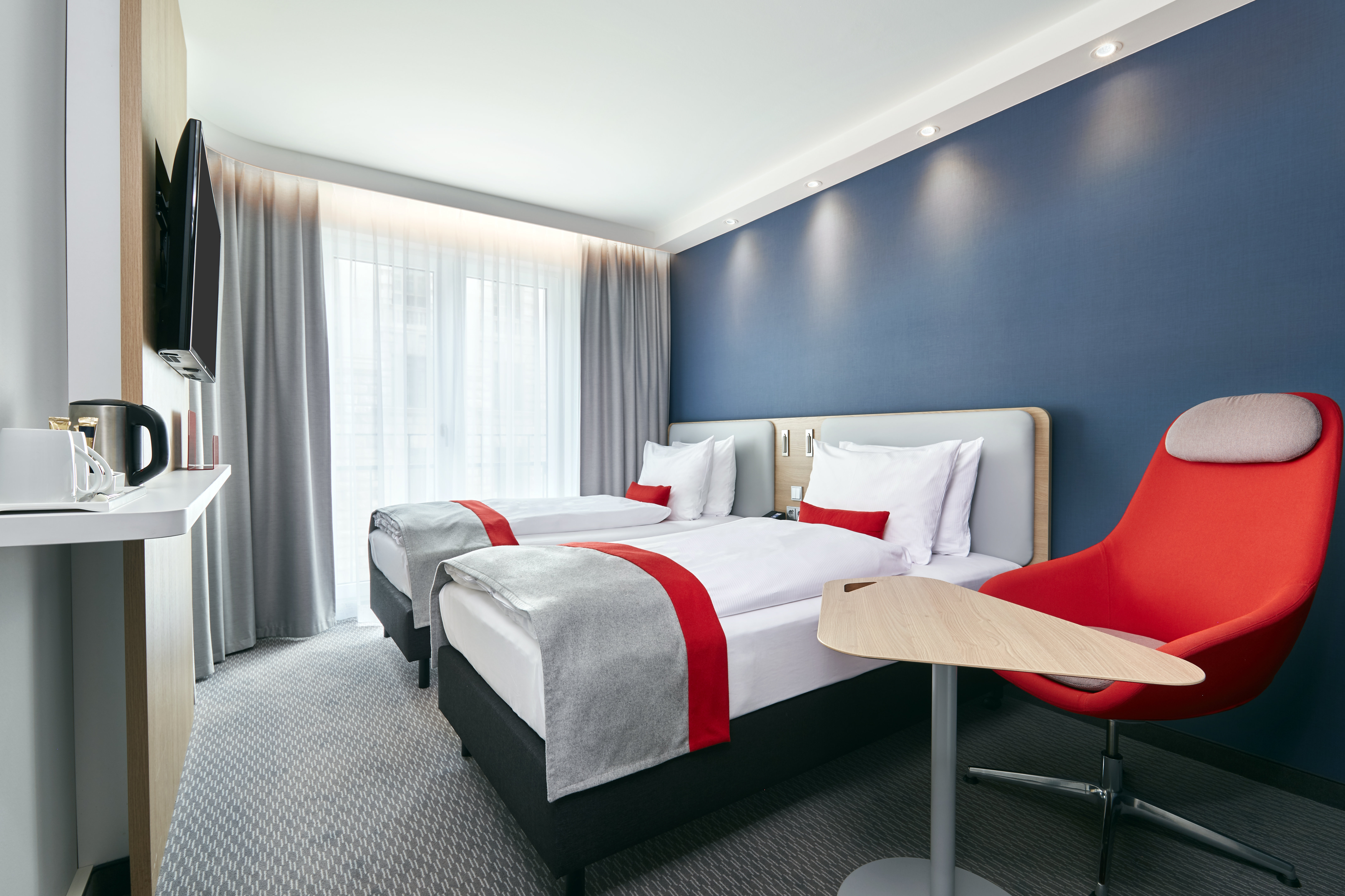holiday inn express berlin alexanderplatz by ihg