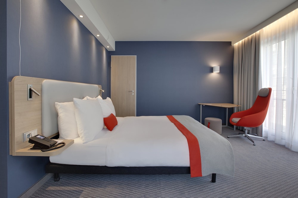 holiday inn express berlin alexanderplatz by ihg