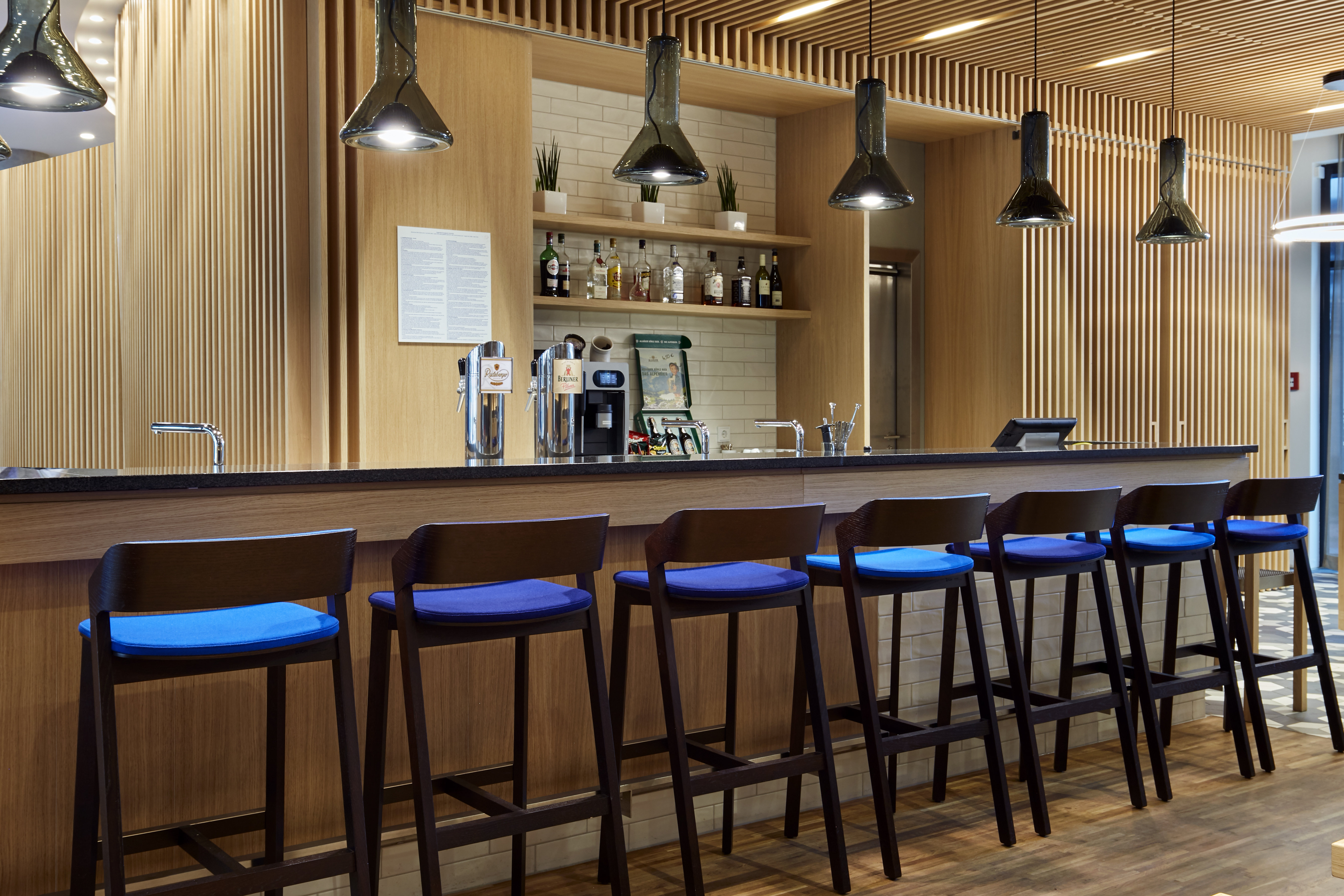 holiday inn express berlin alexanderplatz by ihg