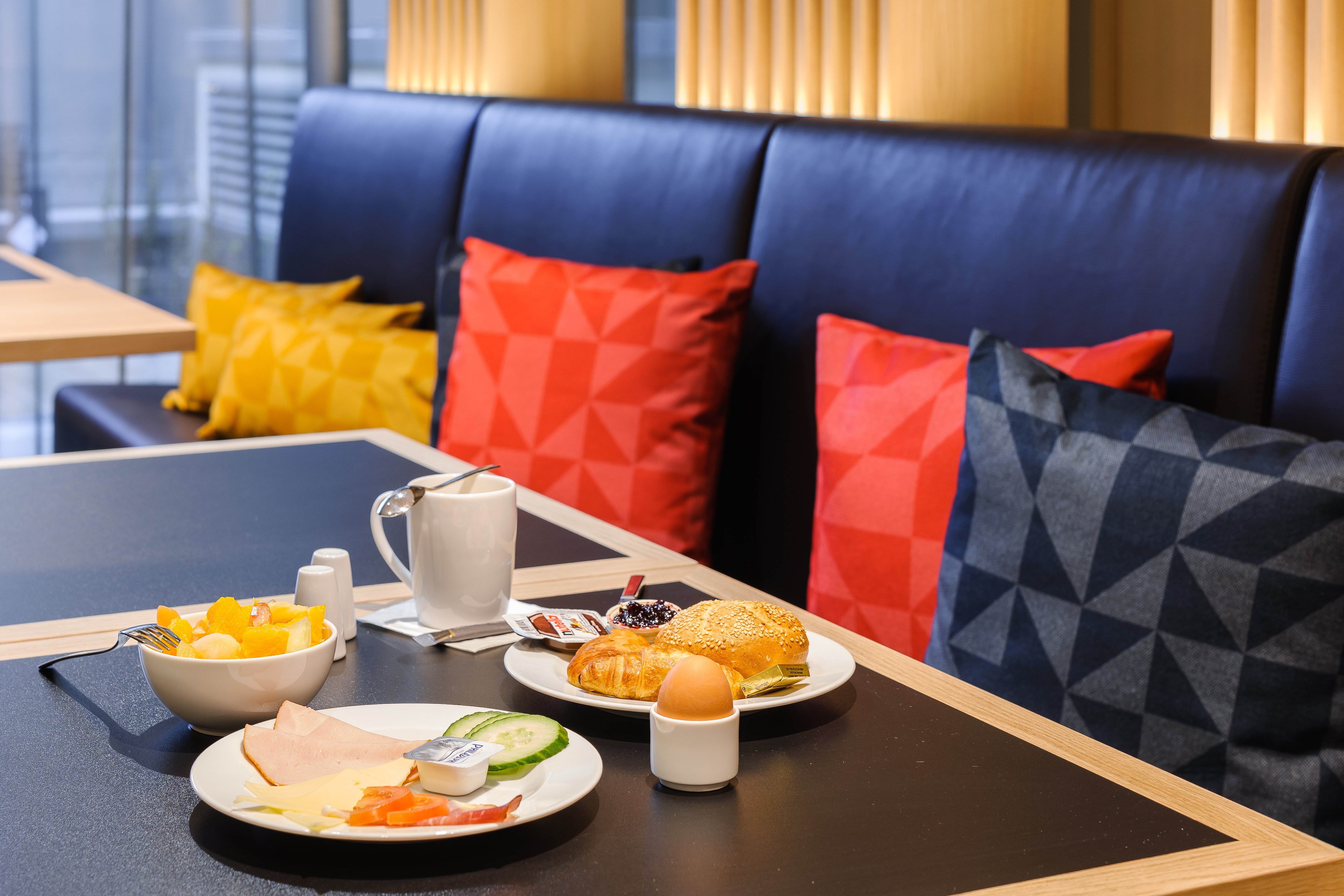 holiday inn express berlin alexanderplatz by ihg