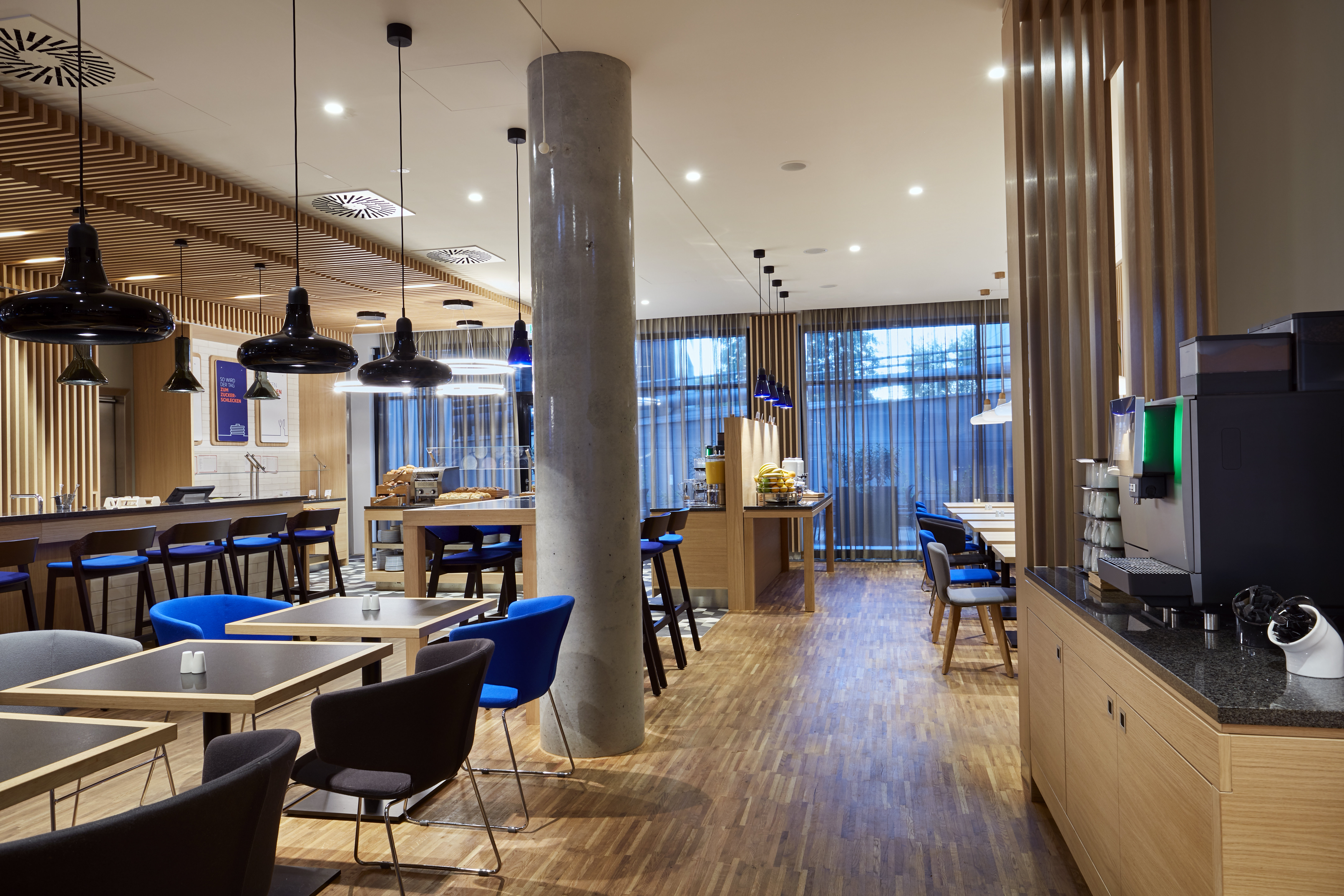 holiday inn express berlin alexanderplatz by ihg