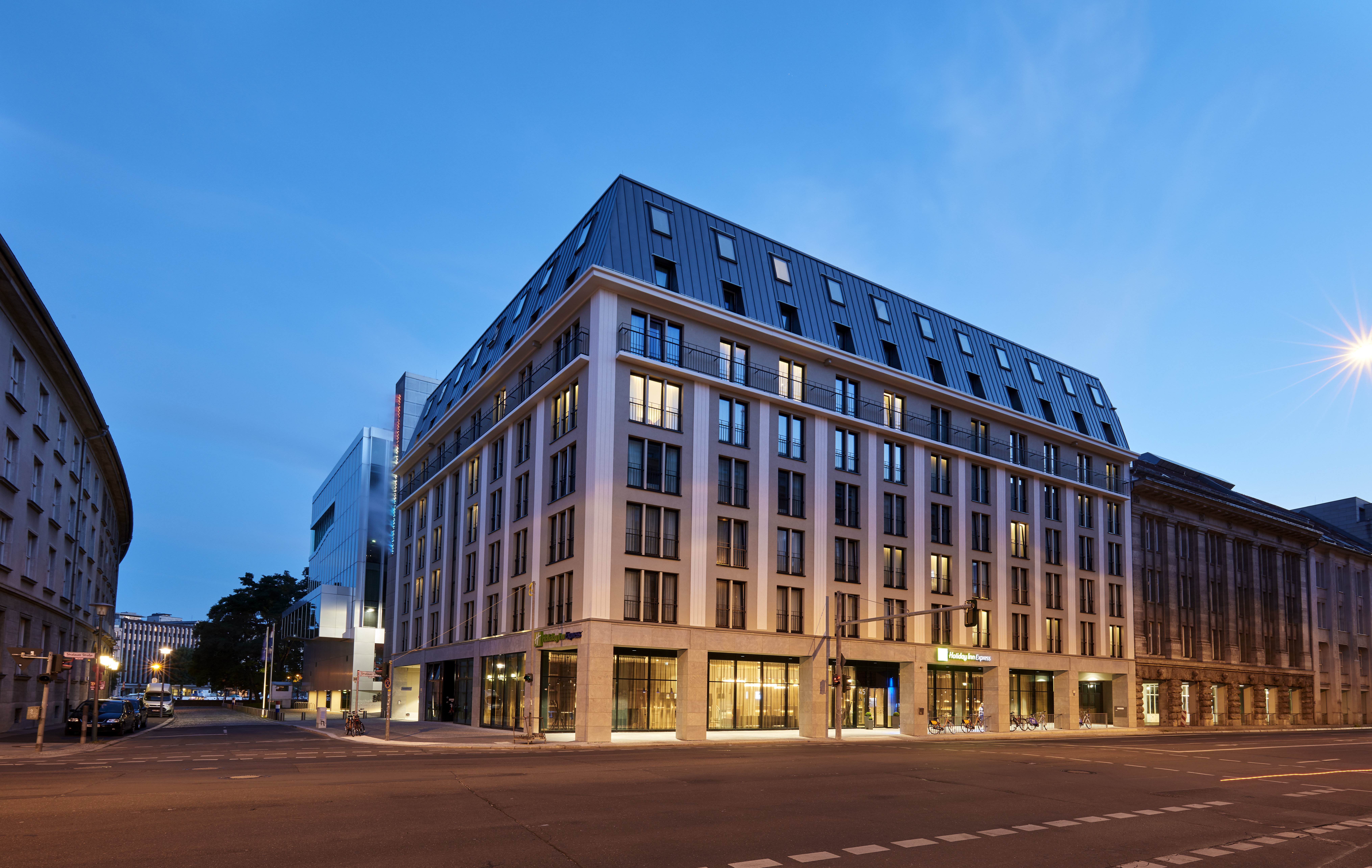 holiday inn express berlin alexanderplatz by ihg