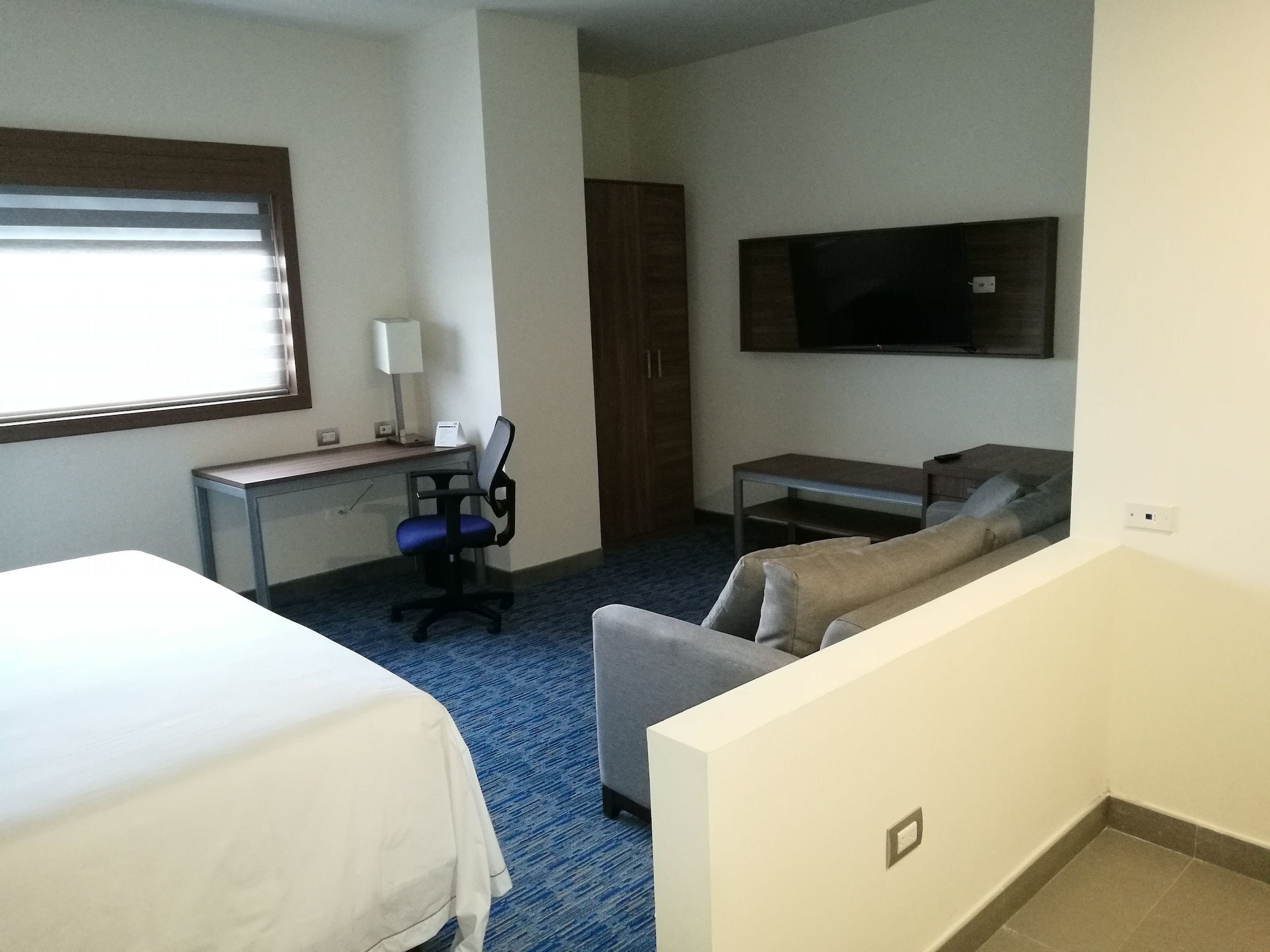 holiday inn express and suites ciudad obregon by ihg