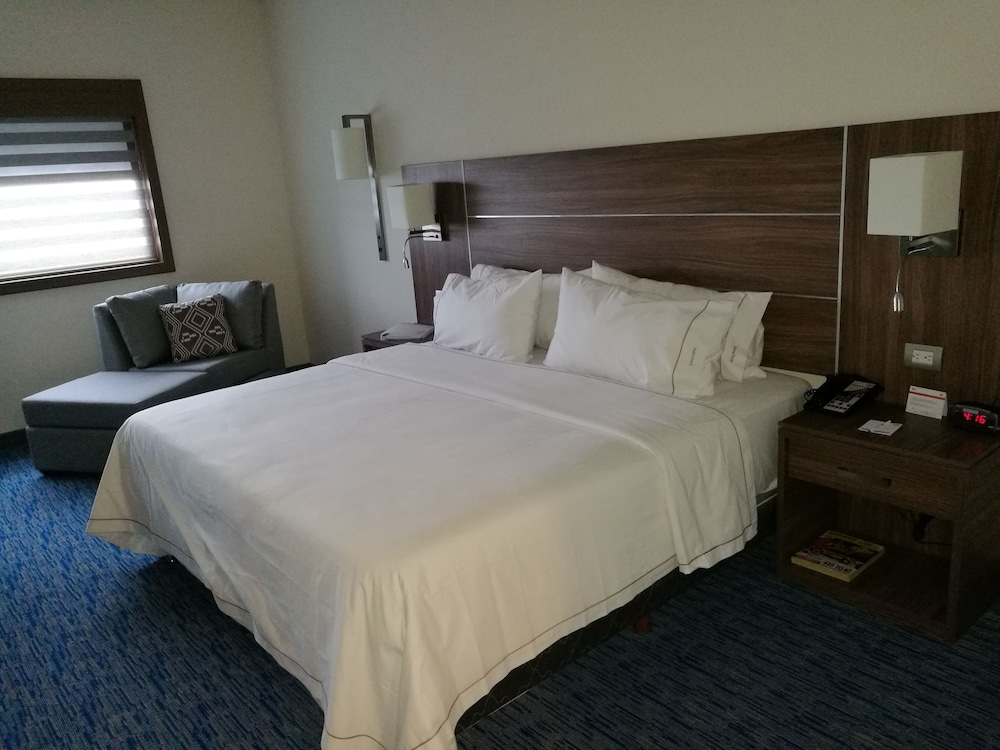 holiday inn express and suites ciudad obregon by ihg