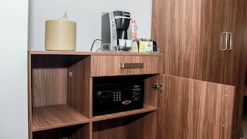 Holiday Inn Express & Suites Ciudad Obregon By Ihg,Ciudad Obregon>>Cajeme,3 star
