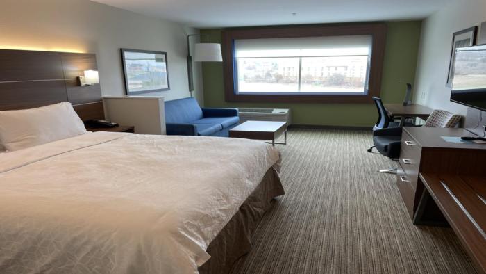 holiday inn express and suites brenham south by ihg