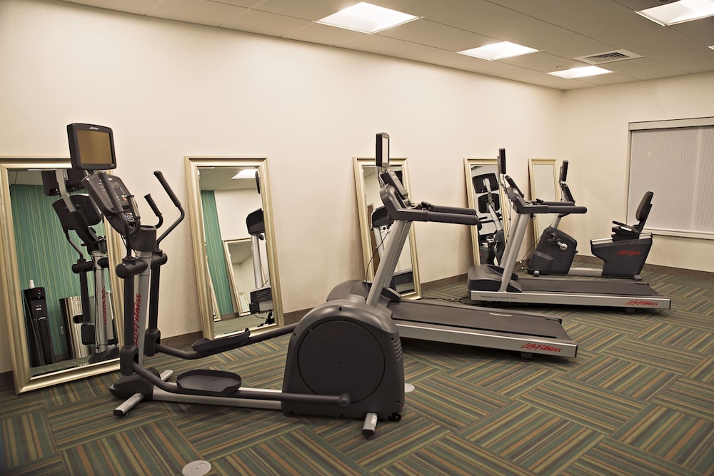 holiday inn express and suites rantoul by ihg