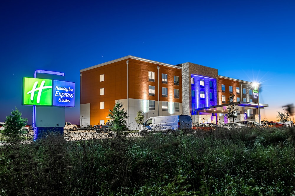 holiday inn express and suites rantoul by ihg