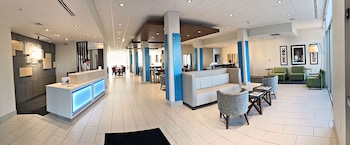 holiday inn express and suites rantoul by ihg