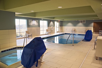 holiday inn express and suites rantoul by ihg
