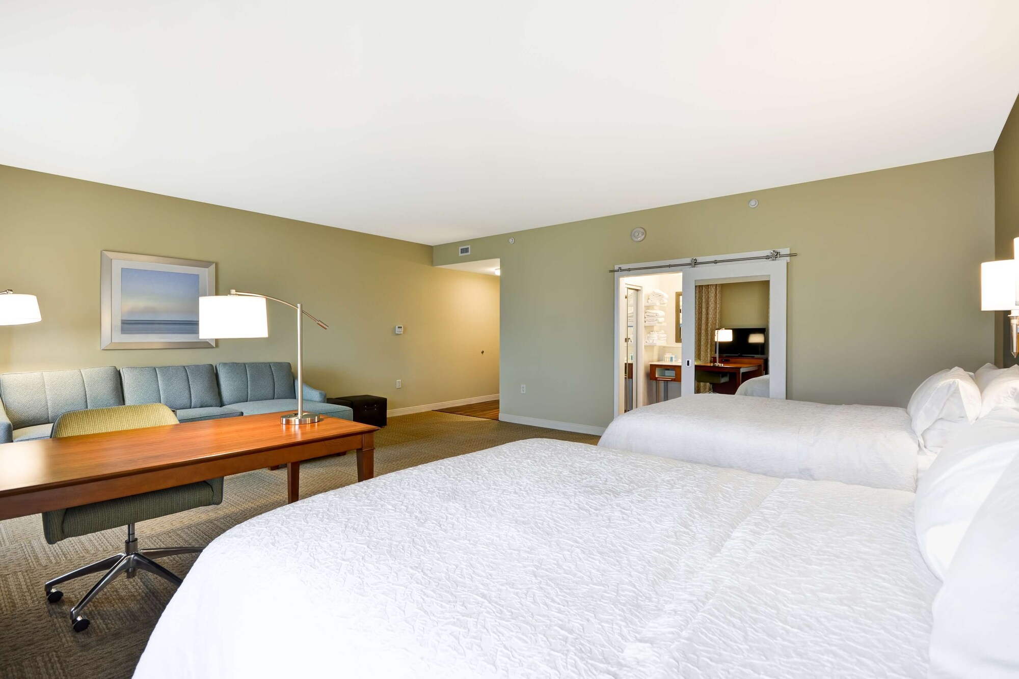 hampton inn and suites charleston airport
