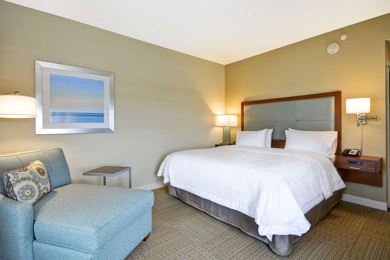 hampton inn and suites charleston airport