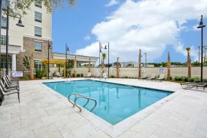 hampton inn and suites charleston airport