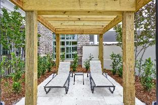 hampton inn and suites charleston airport