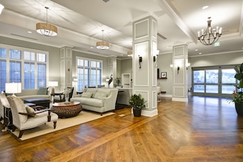 Hampton Inn & Suites Charleston Airport,North Charleston>>Charleston,3 star