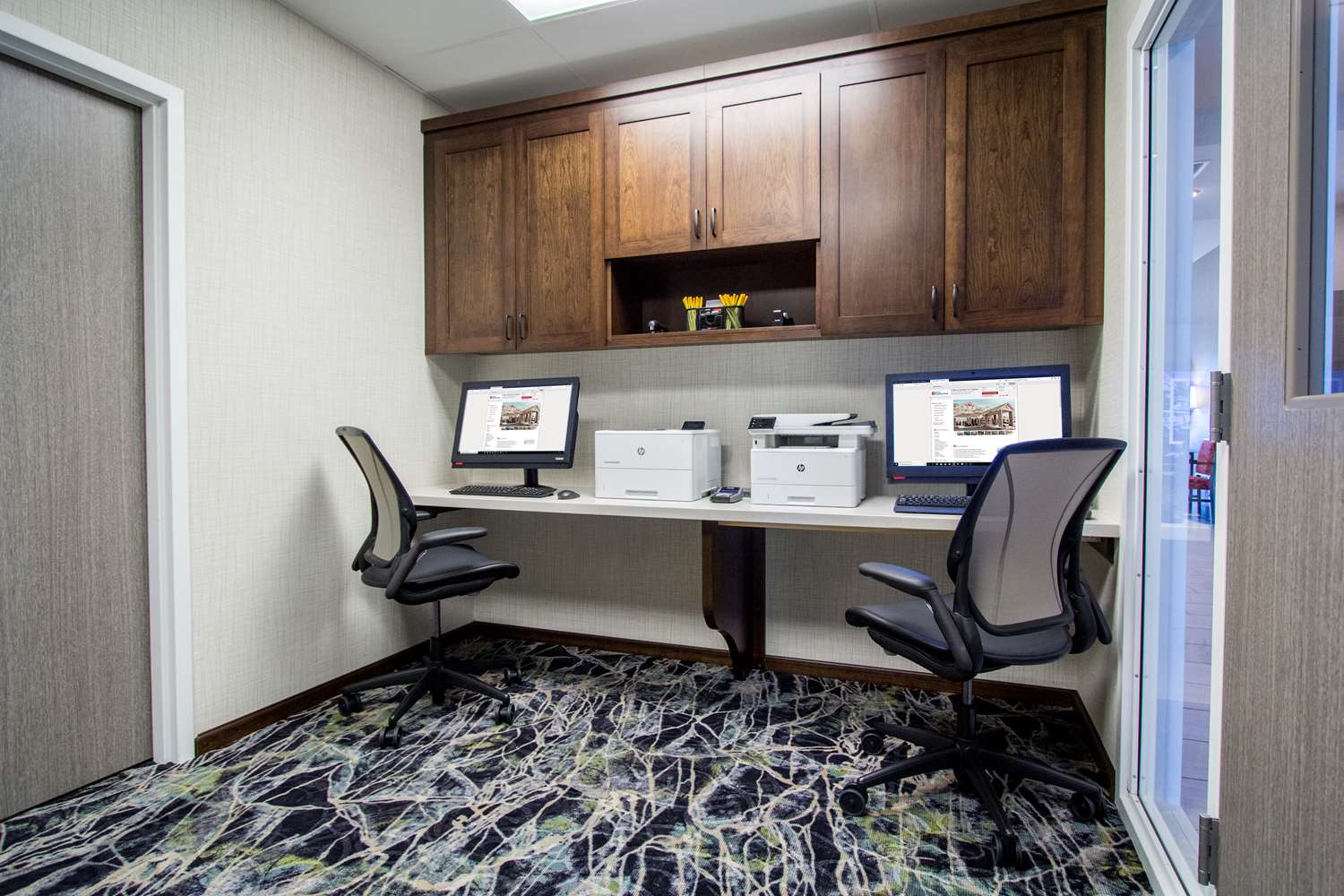 hilton garden inn salina