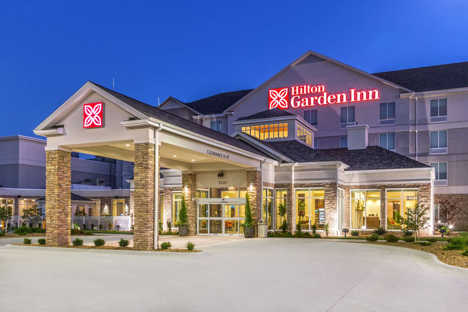 hilton garden inn salina
