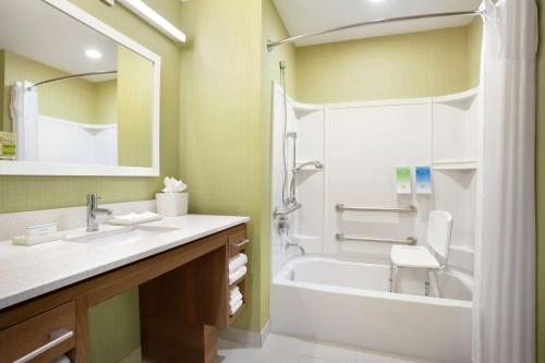 home2 suites by hilton houston webster