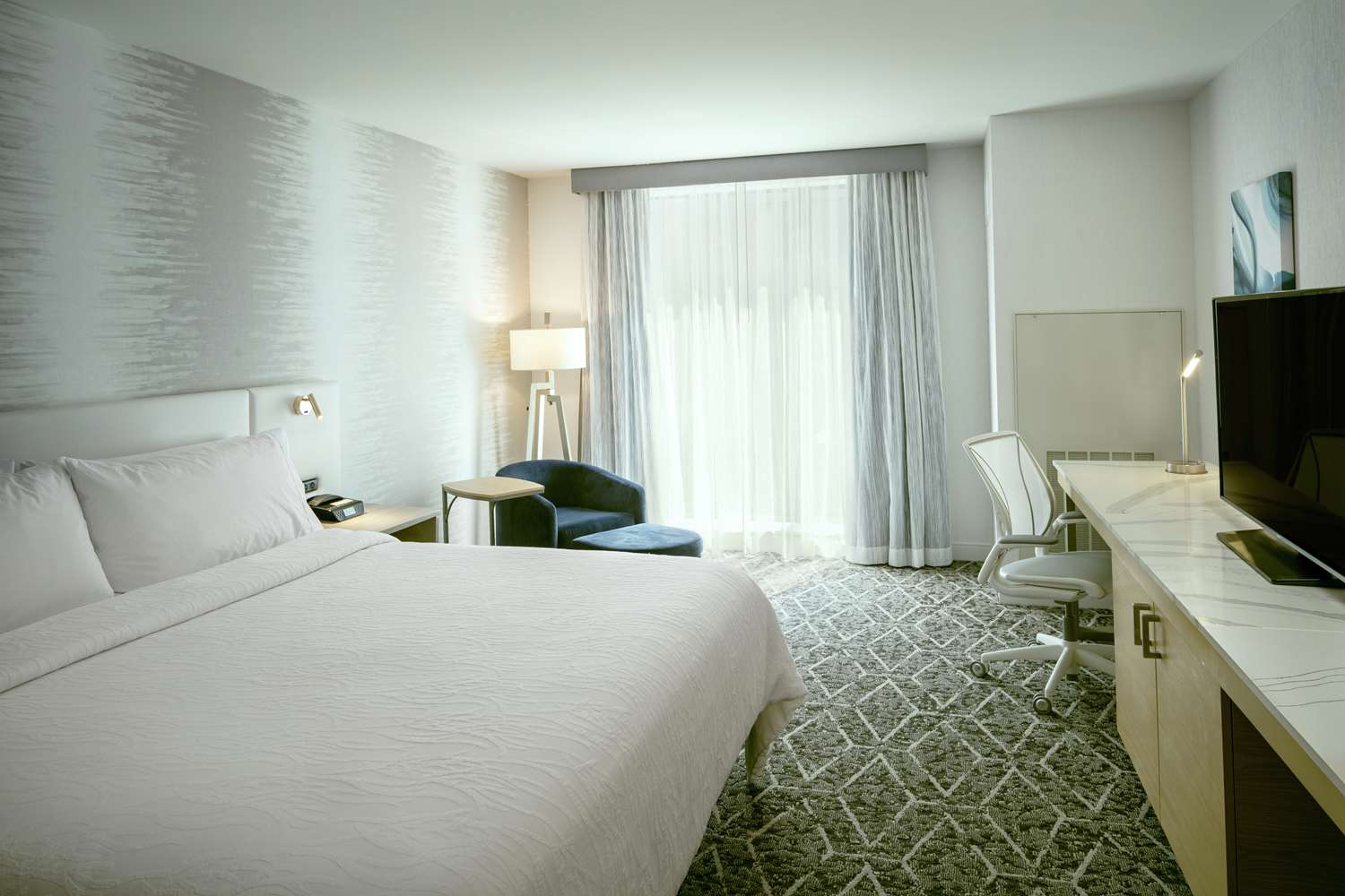 hilton garden inn seattle bellevue downtown wa