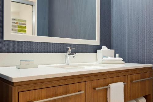 home2 suites by hilton glendale westgate
