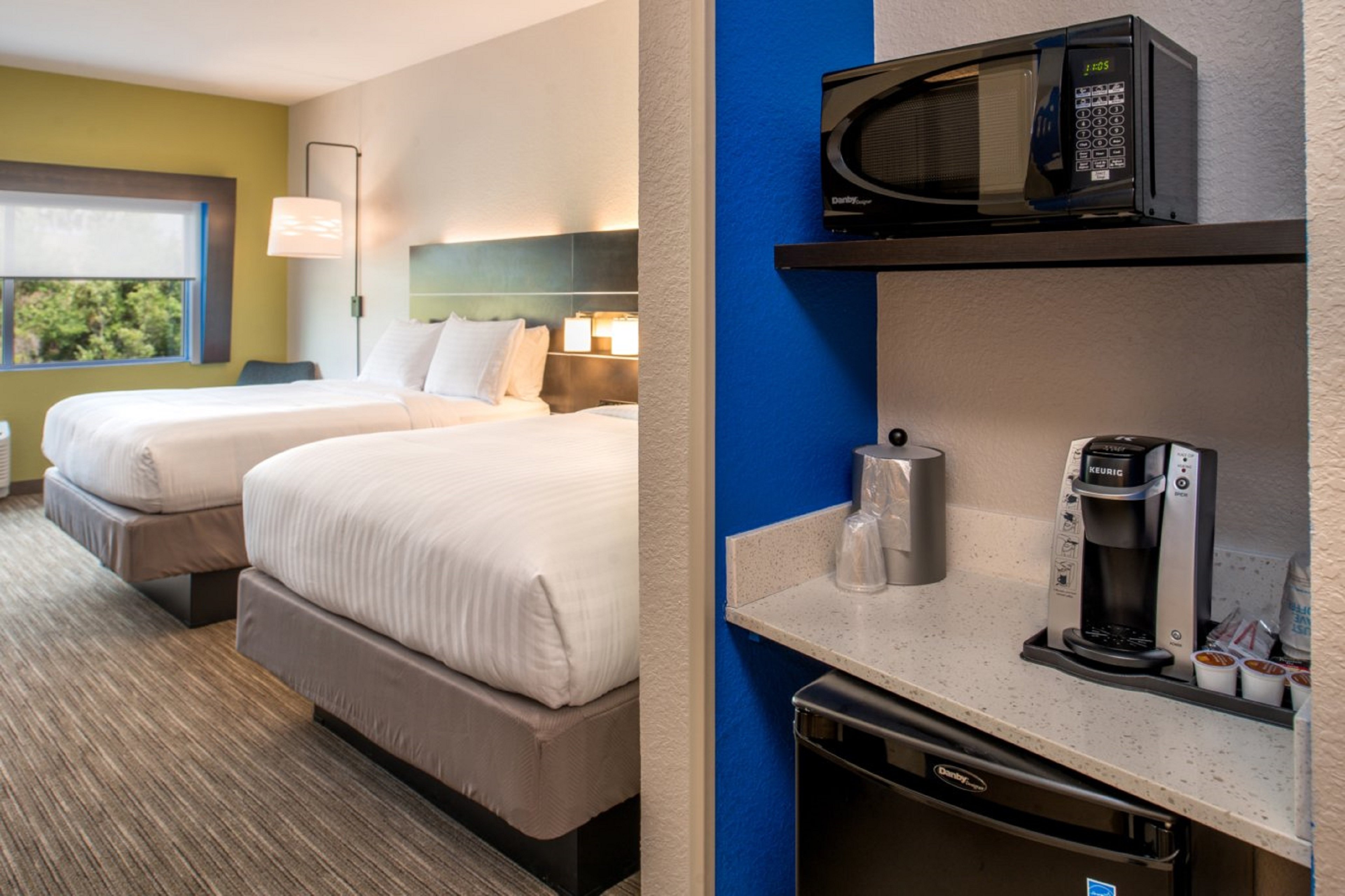 holiday inn express and suites tampa north wesley chapel