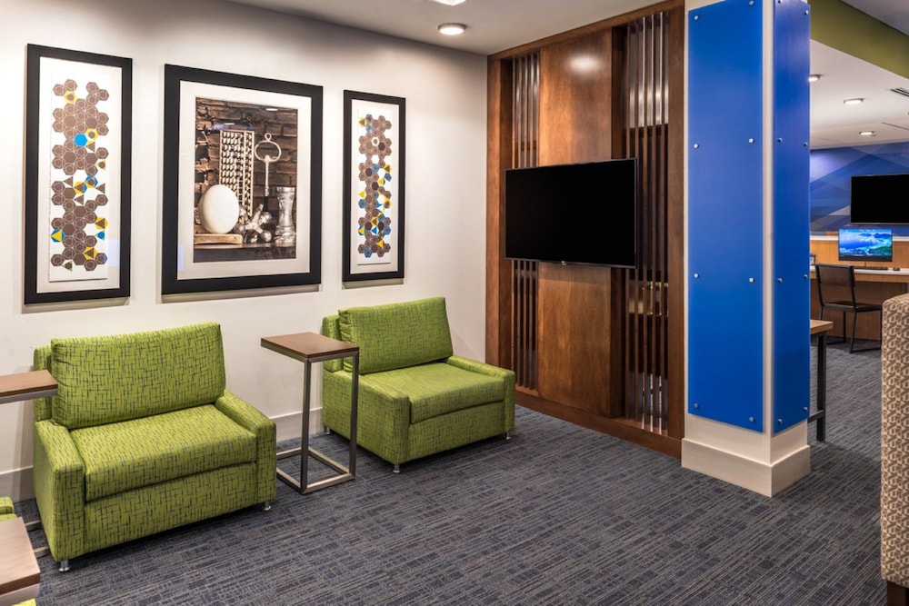 holiday inn express and suites tampa north wesley chapel