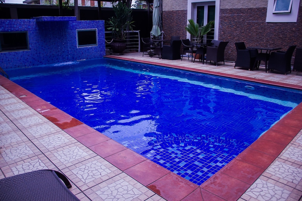 villa angelia boutique hotel ikoyi